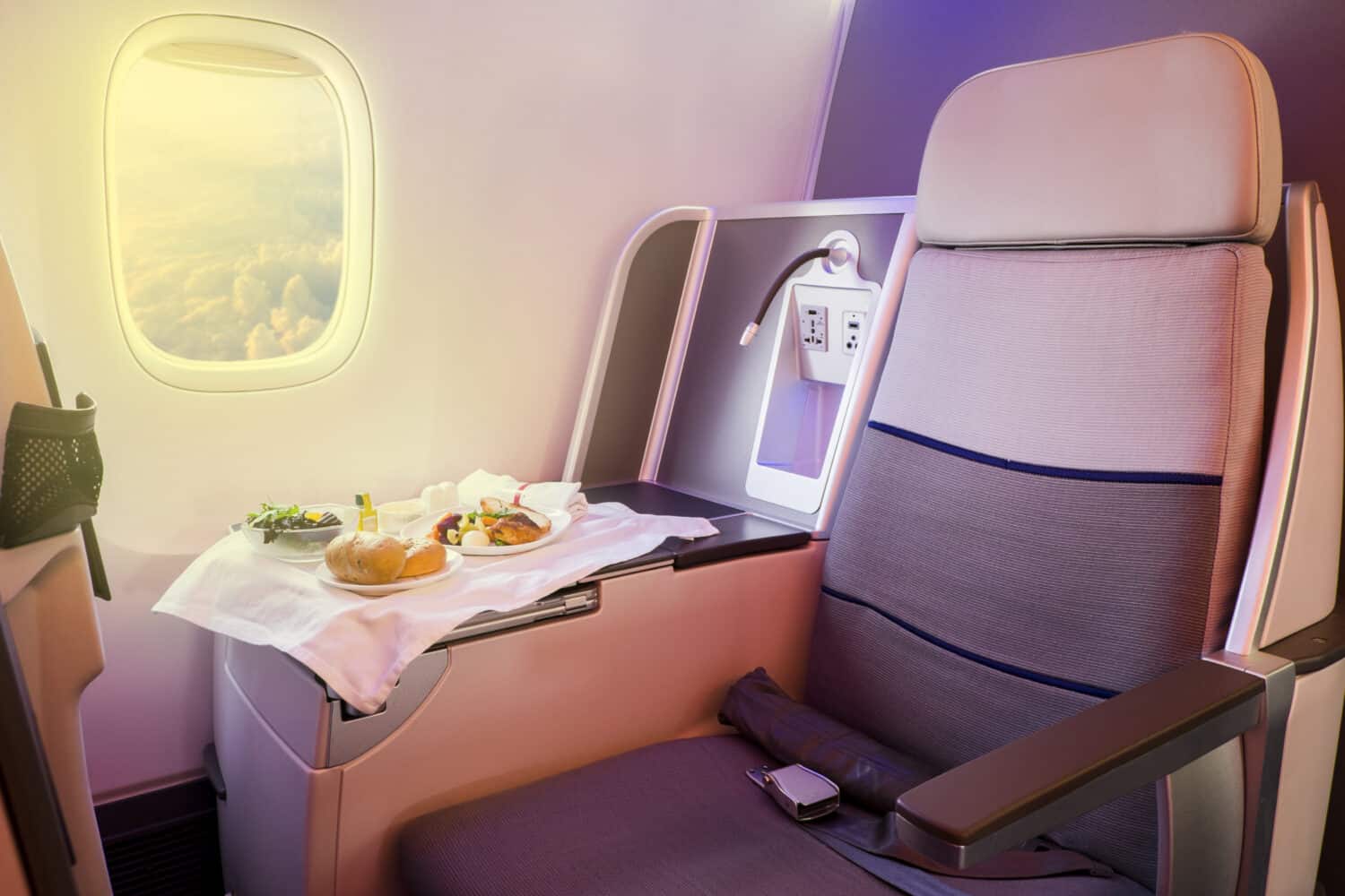 'I Prepaid It With the $395 Annual Fee': Clark Howard on the Catch Behind Your Free Airport Lounge Lunch