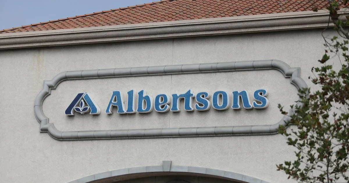 California, others ask court to temporarily stop $4 bln Albertsons dividend payment - Reuters