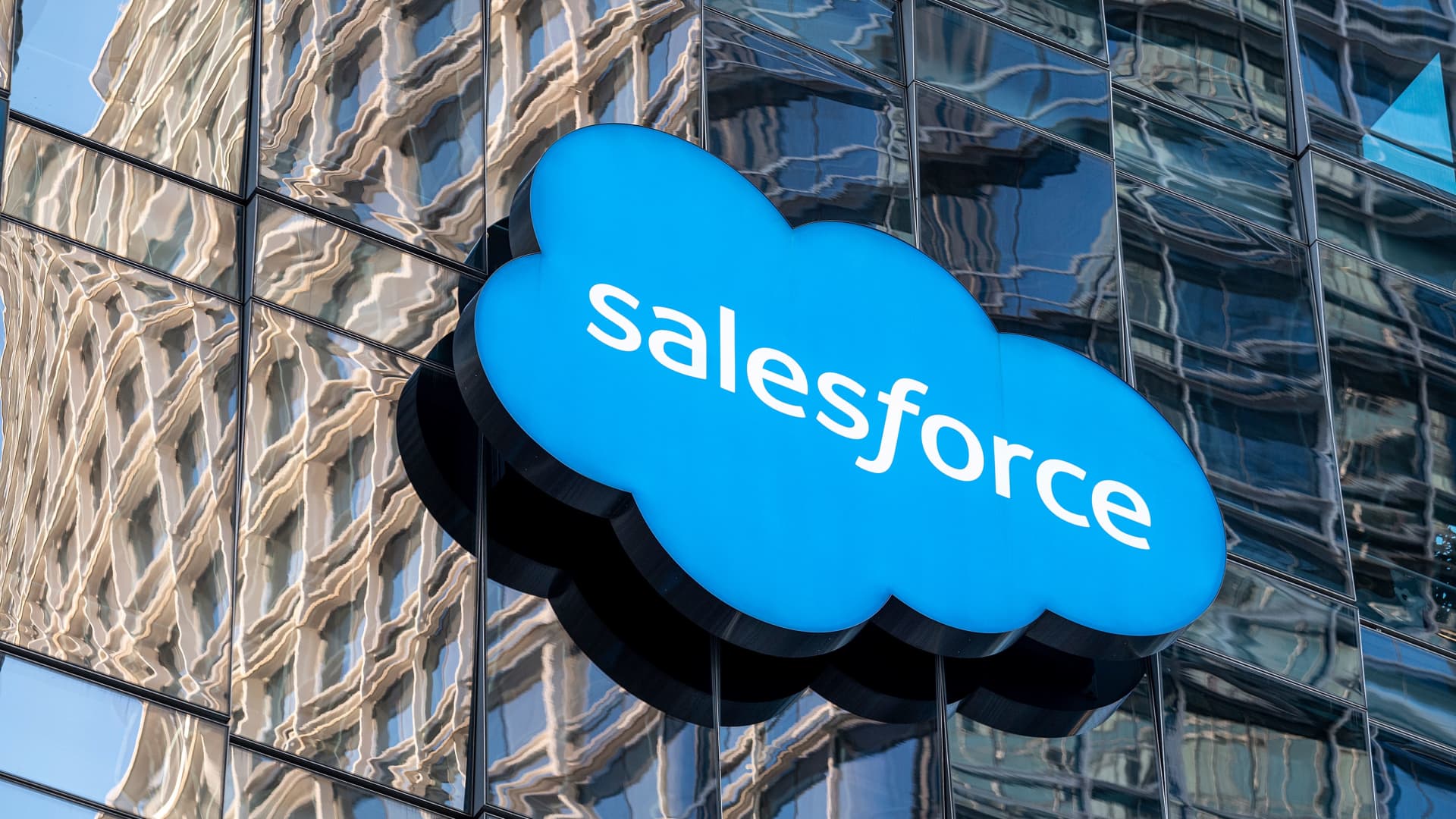 Facing growing calls for reform, Salesforce could use some fresh faces on its board - CNBC