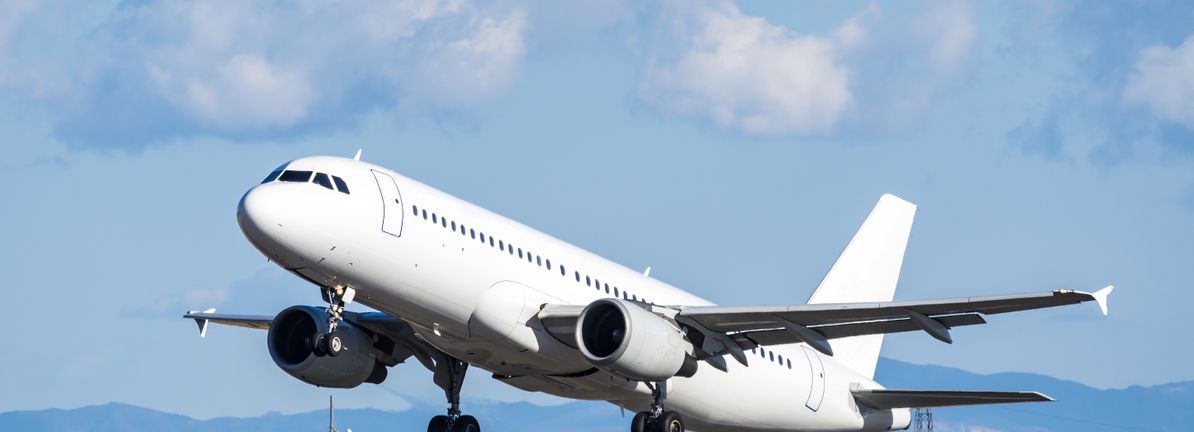 SkyWest First Quarter 2024 Earnings: EPS Beats Expectations - Simply Wall St