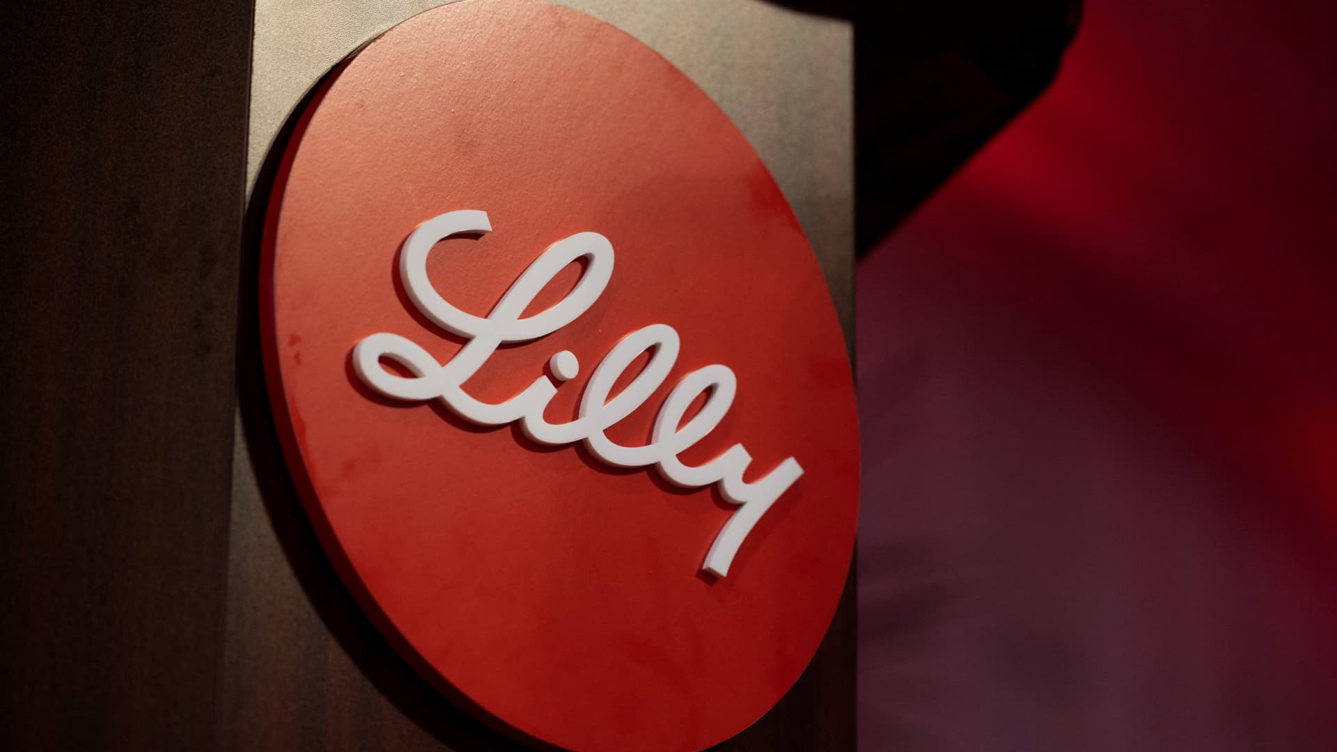 Eli Lilly and Novo Nordisk stocks fall as Trump says he wants $150 price for GLP-1s