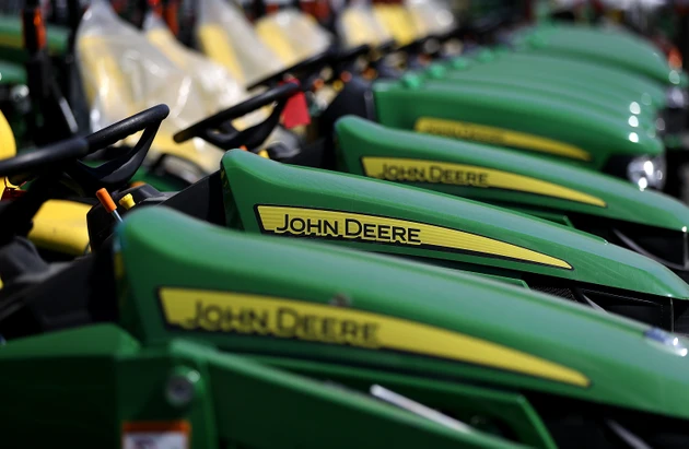 Deere reaches settlement in U.S. right-to-repair lawsuit