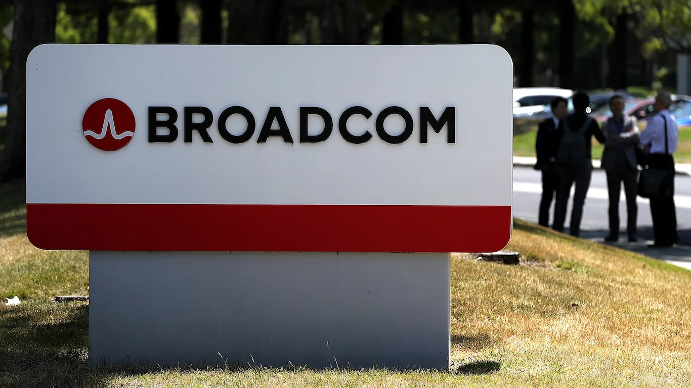 Why I Can't Stop Buying Broadcom Stock