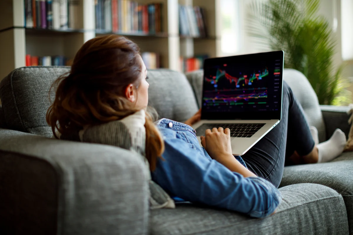 The Dow Is Up 8% So Far This Year -- Its Best 6 Months Since 2021. Should You Buy This DJIA ETF?