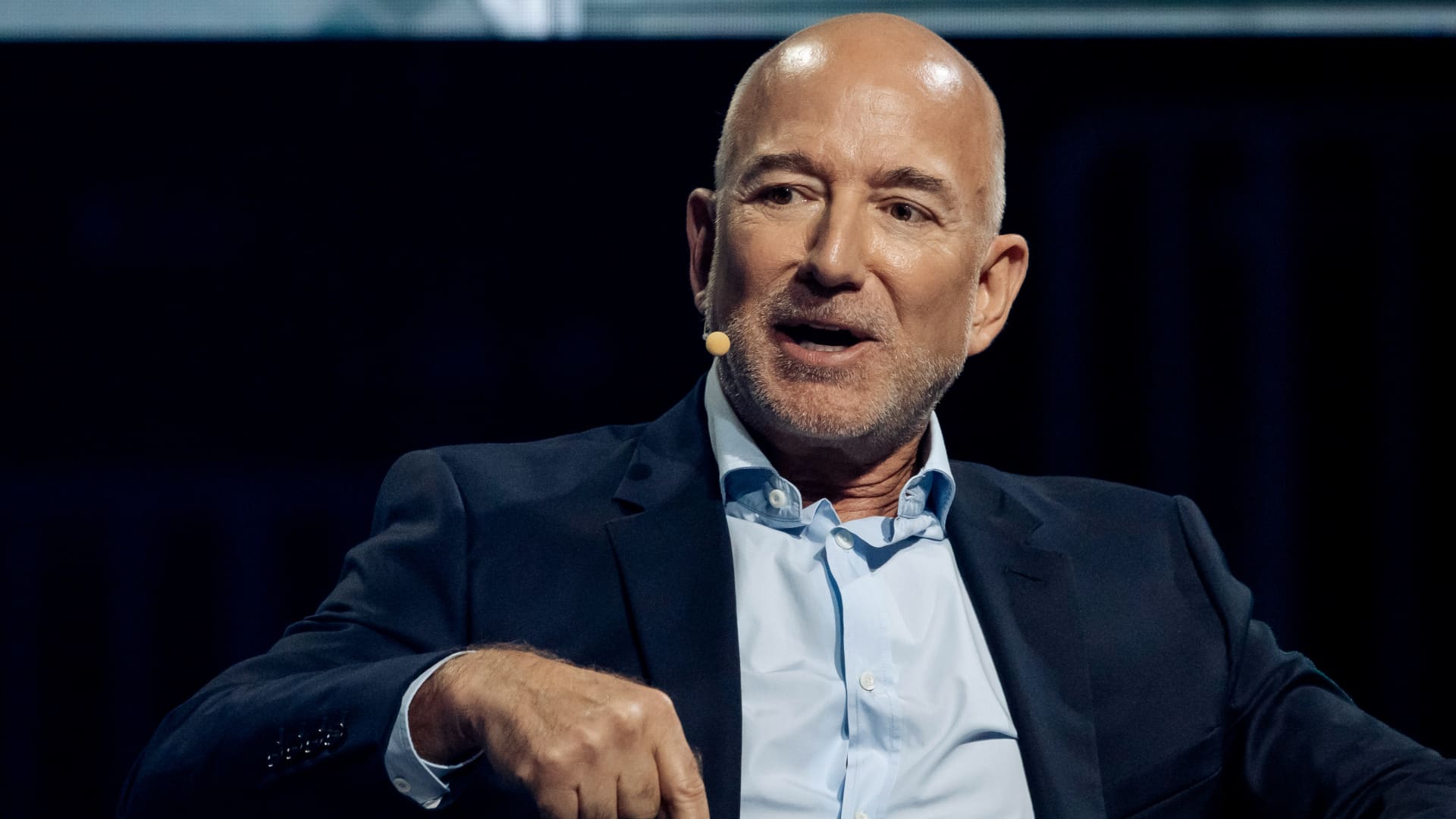 Jeff Bezos just filed to sell $4 billion in Amazon. The shares are falling
