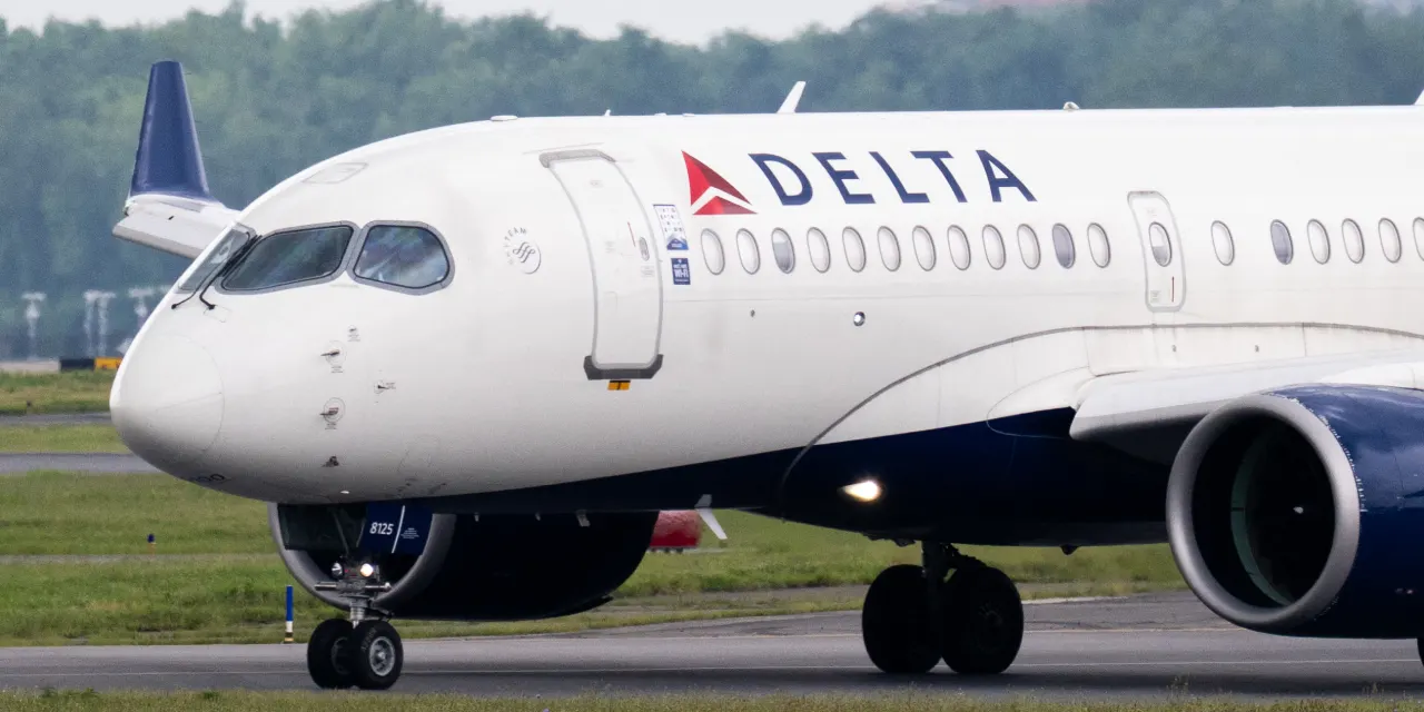 This hedge fund just dumped the ‘big three’ airline stocks, as the industry faces soaring fuel costs