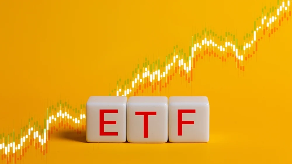 Forget Nvidia: New Memory-Focused ETF Soars 90% As CEO Calls Chips AI's 'Biggest Bottleneck'