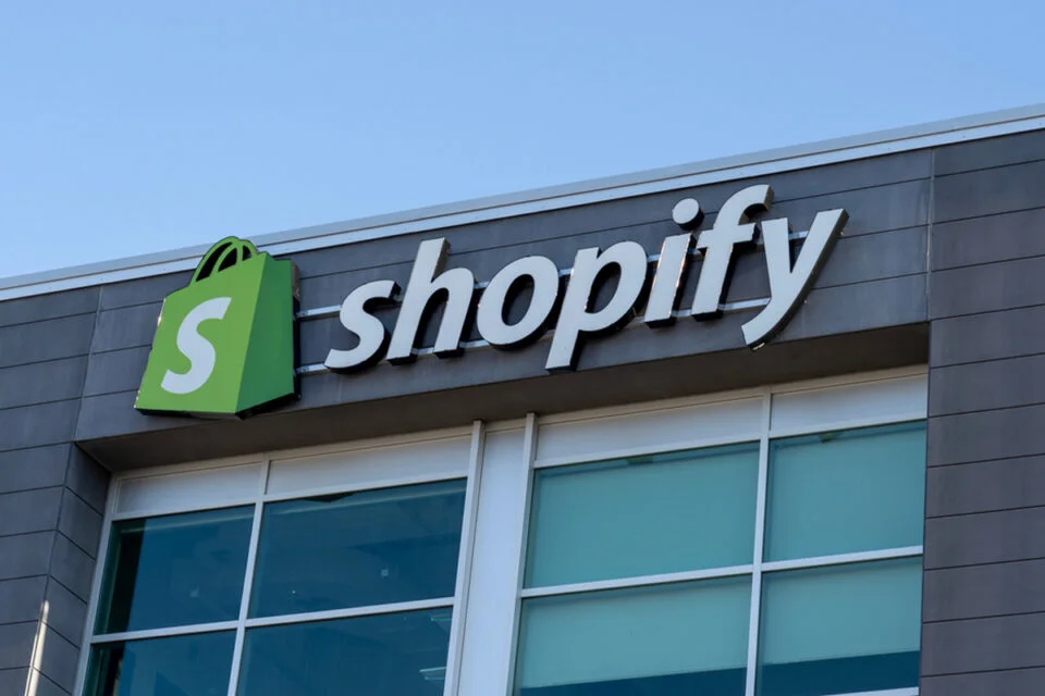 Shopify Shares Are Up Monday: What's Going On?