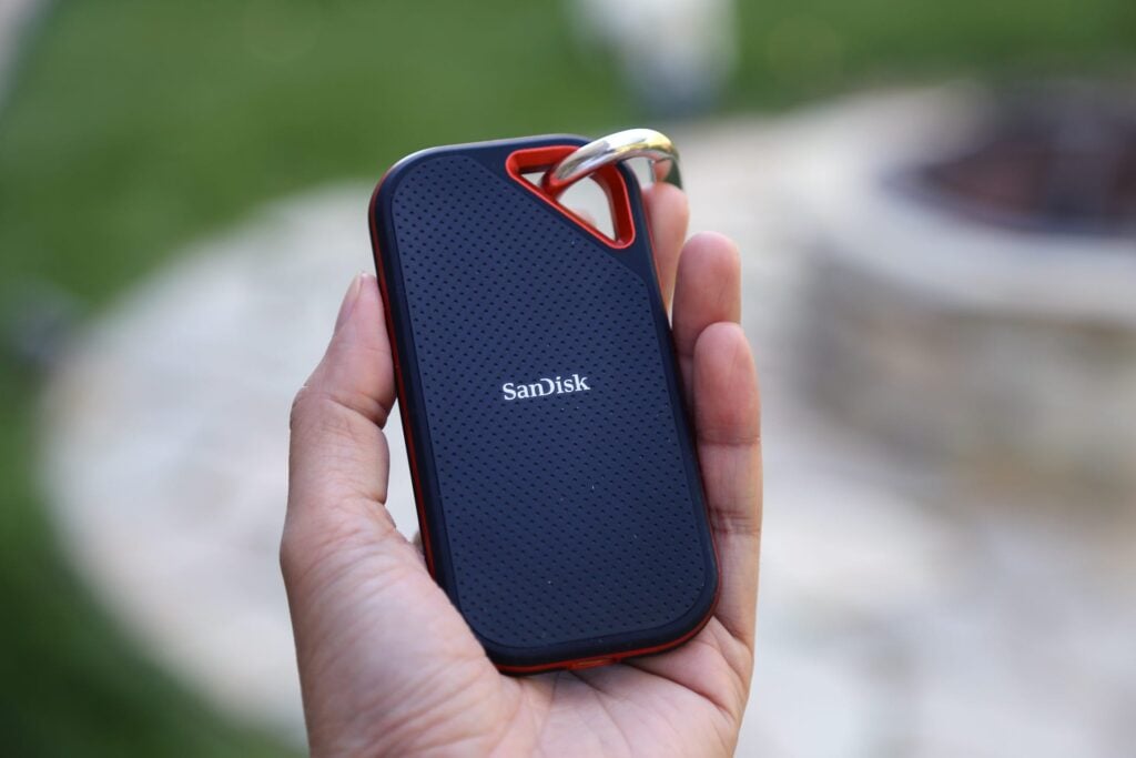 What Is Going On With SanDisk Stock On Thursday?