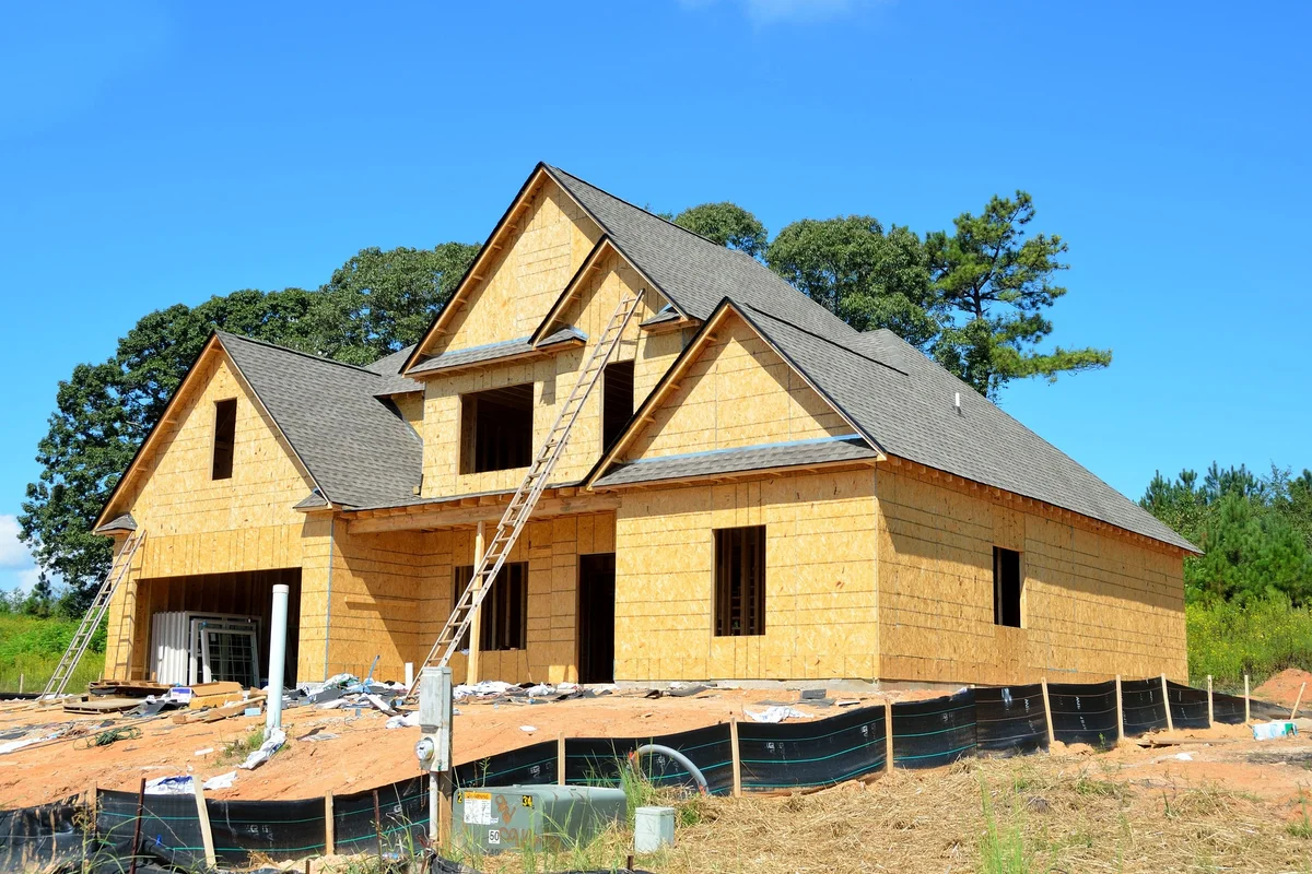 Lennar Shares In Building Mode: Behind The Earnings Beat, Rising Homebuilder Confidence - Lennar (NYSE:LE - Benzinga