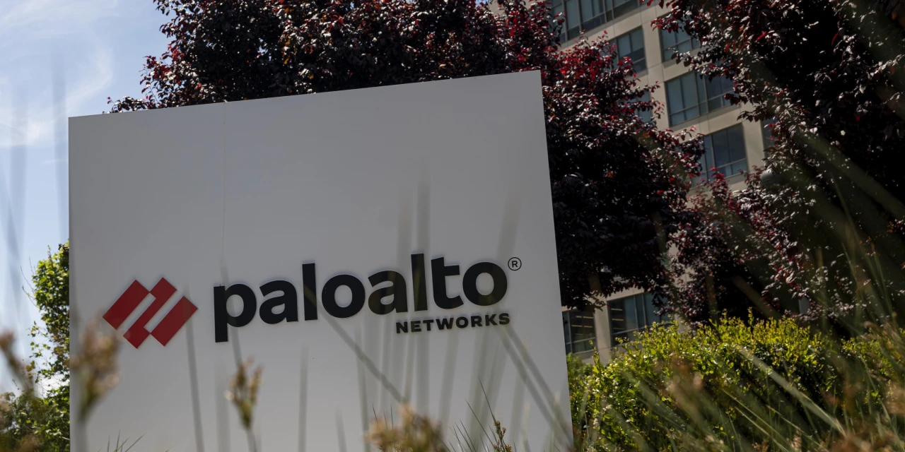 Palo Alto Networks Revenue Rises as Customers Beef Up Cyber Defenses