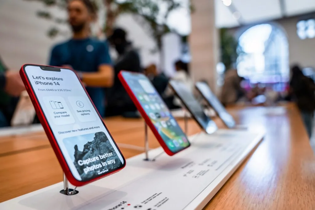 Apple App Store Revenue Jumps 10%, Analyst Sees AI, App Diversification Driving Long-Term Growth