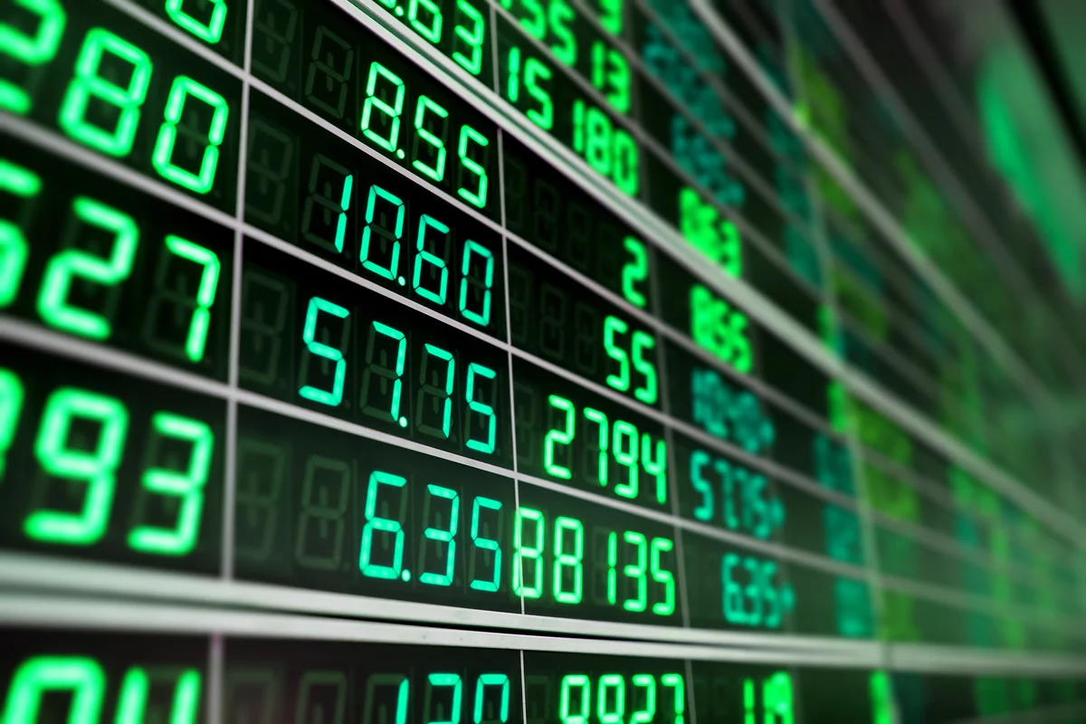 Is SoFi Stock a Buy After Falling 43% in 2026?