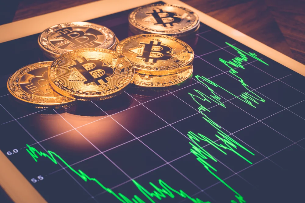 Bitcoin Back To $115,000 As ETH, XRP, Dogecoin Soar On Tariff De-Escalation
