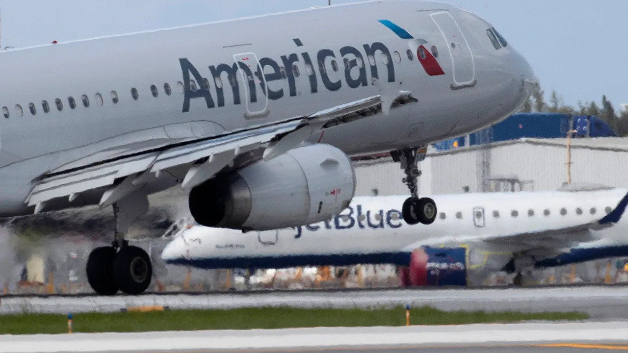 American Airlines sues JetBlue after partnership talks collapse