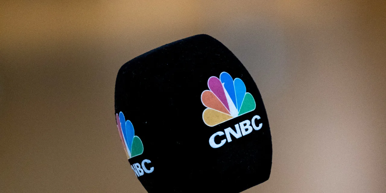 Versant is off to a rocky start on first day of trading after spinoff from Comcast