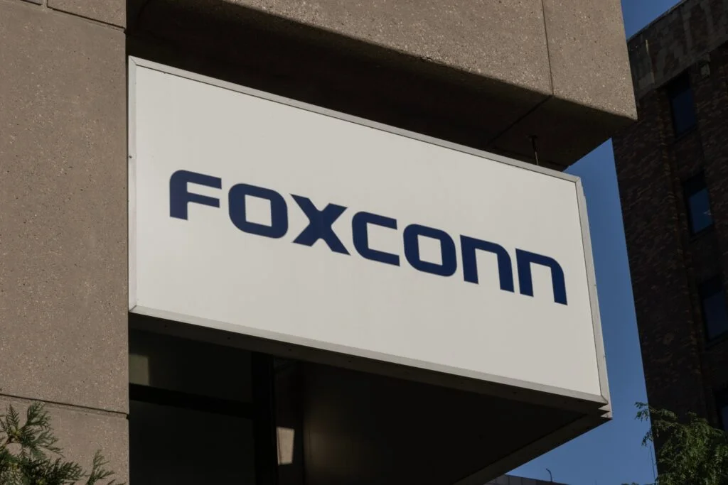 Apple Supplier Foxconn To Enter Japanese Market With EV Buses Backed By Taiwan Subsidies