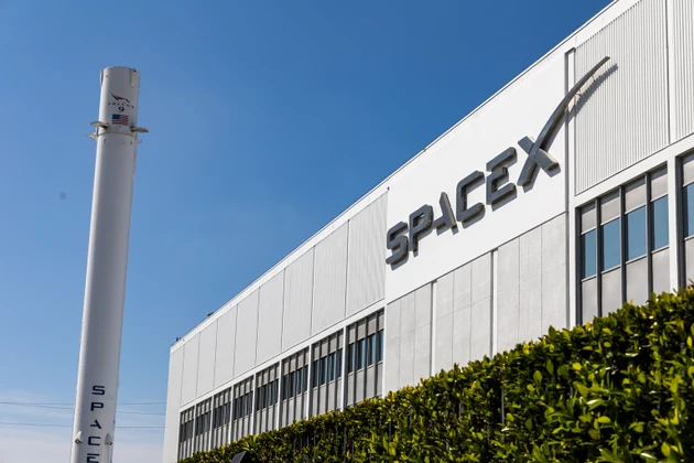 Morgan Stanley leads banks vying for SpaceX IPO - report