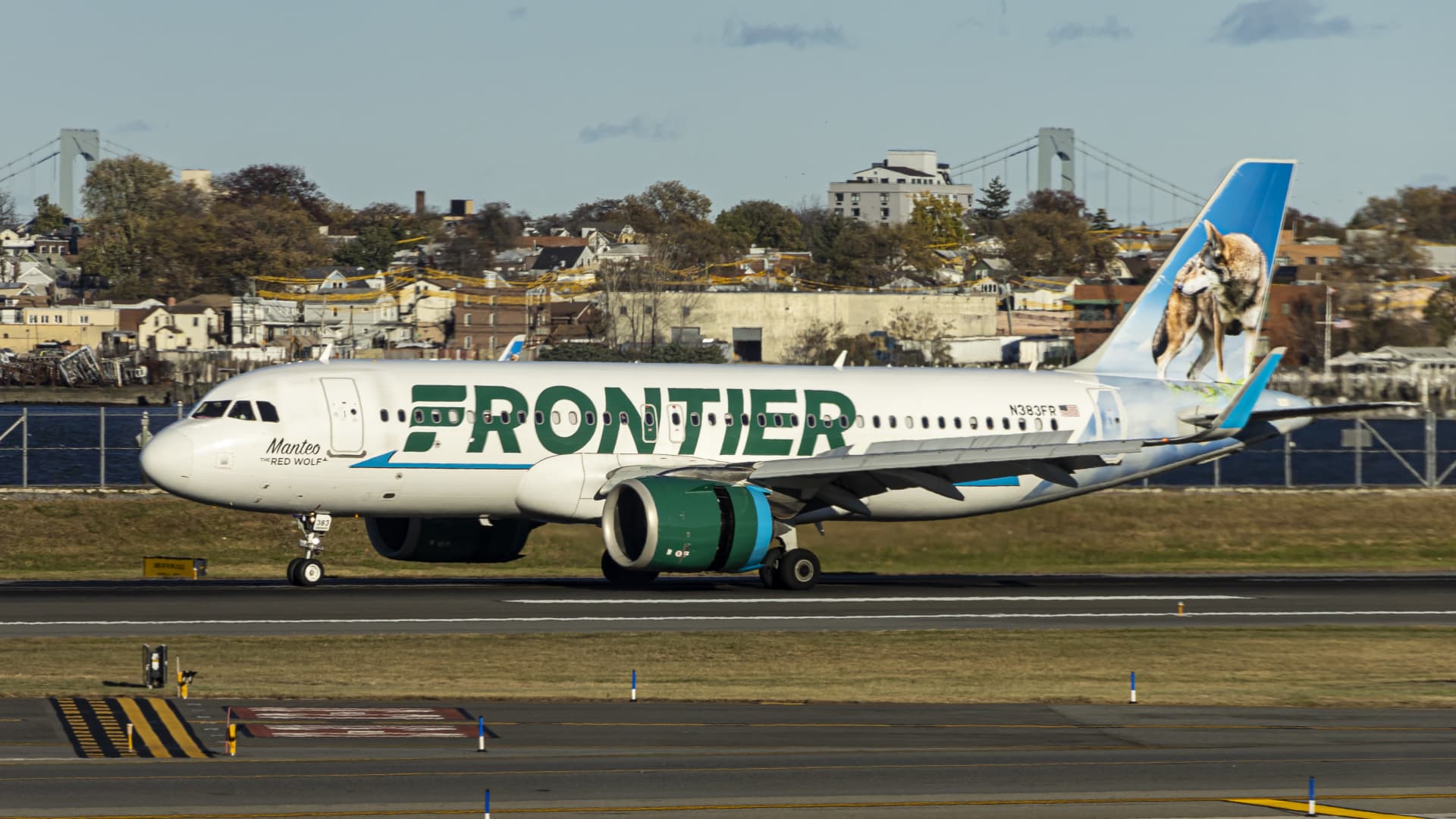 Frontier plans new flights from JFK to big American Airlines hubs Miami, Los Angeles and Dallas