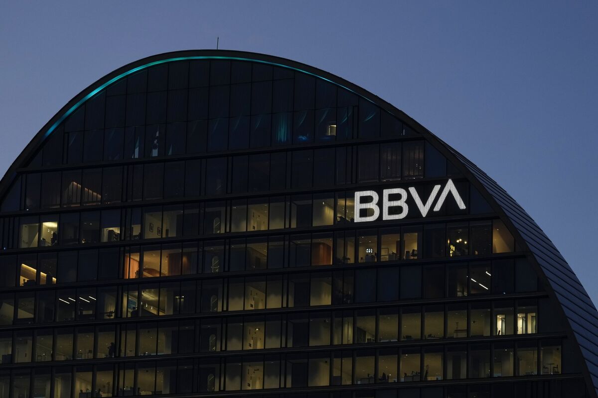 BBVA CEO Lifts Profit Outlook After Strong First Quarter - Bloomberg
