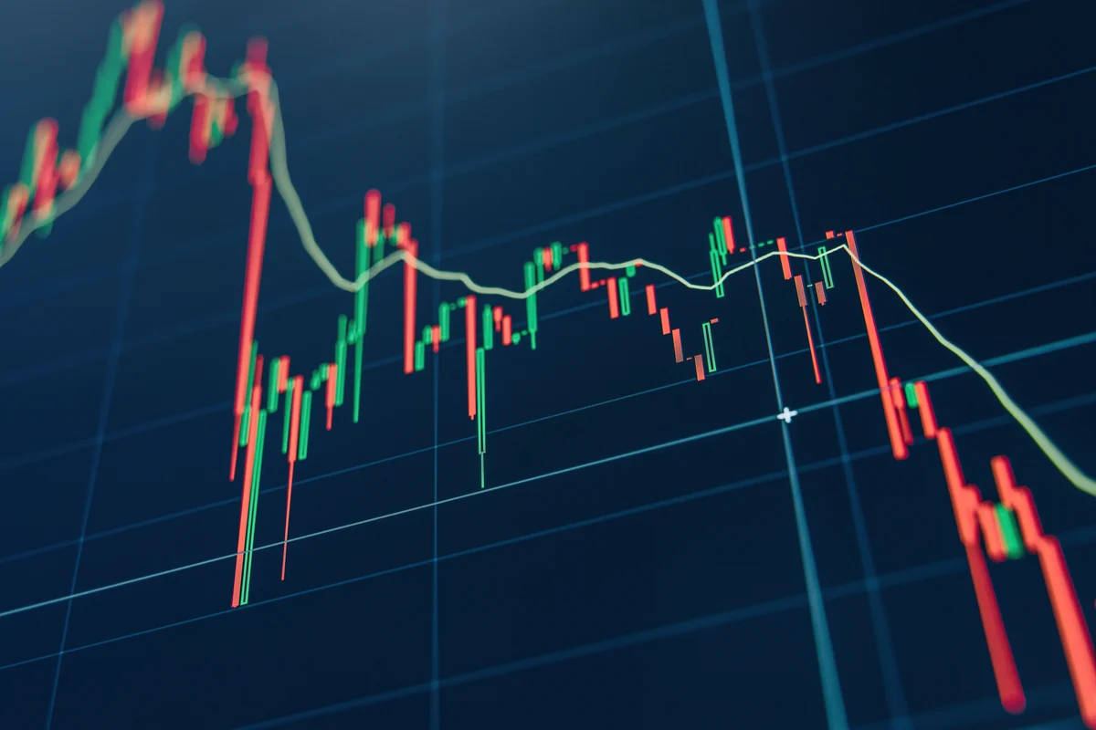 Dow Holds Steady While Nasdaq Stumbles: What Moved Markets This Week