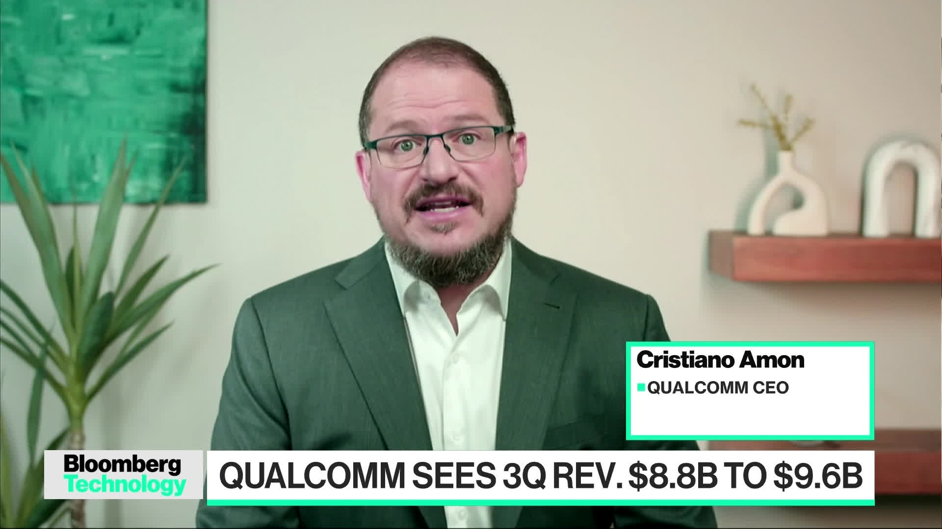 Qualcomm CEO Amon on Smartphone Demand, China and AI - Bloomberg