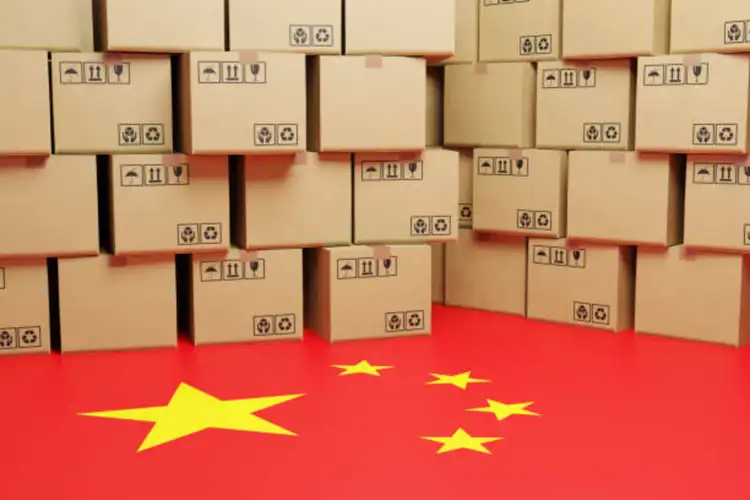 Chinese e-commerce names rattled by customs crack-down - reports