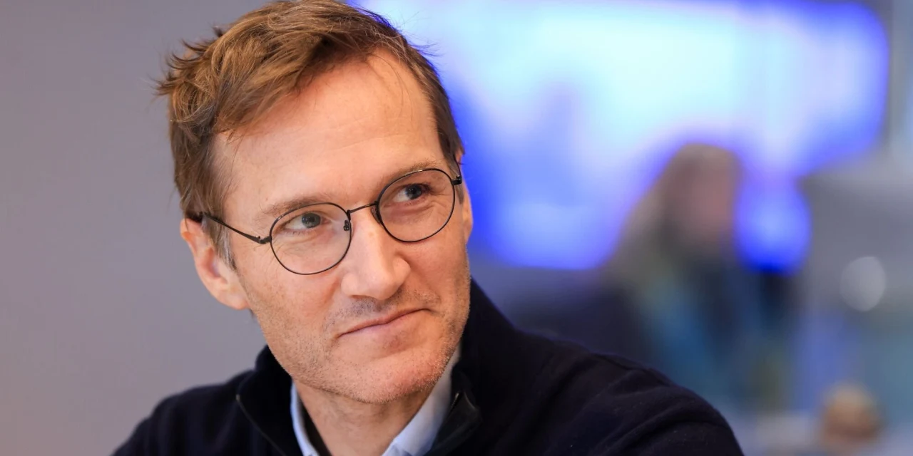 Delivery Hero Cancels CEO Exit Plans Due to Uber’s $14.8 Billion Takeover Bid