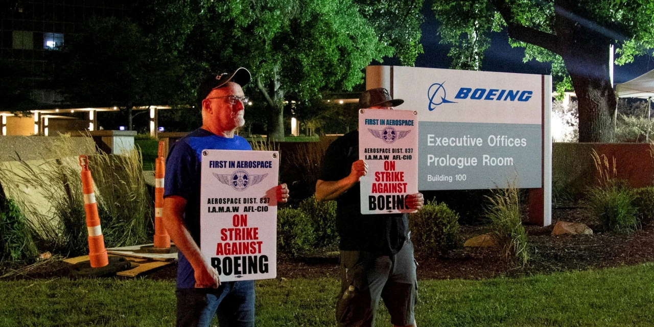 Boeing Defense Workers Approve New Five-Year Contract