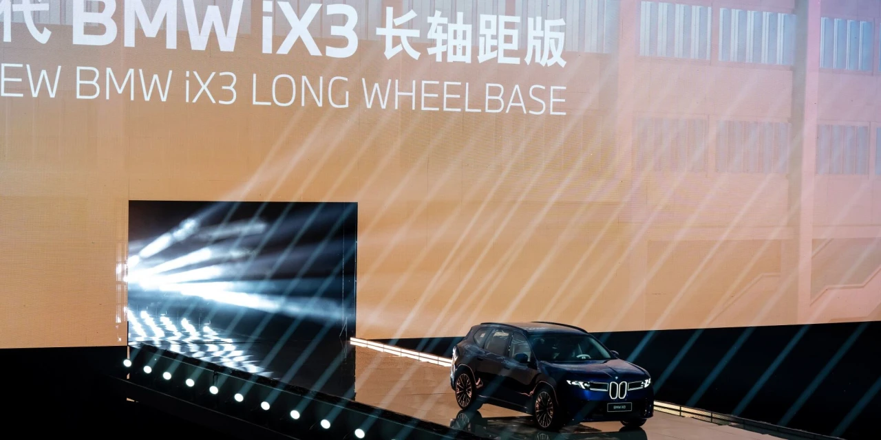 European Auto Shares Fall After BMW Cuts Guidance