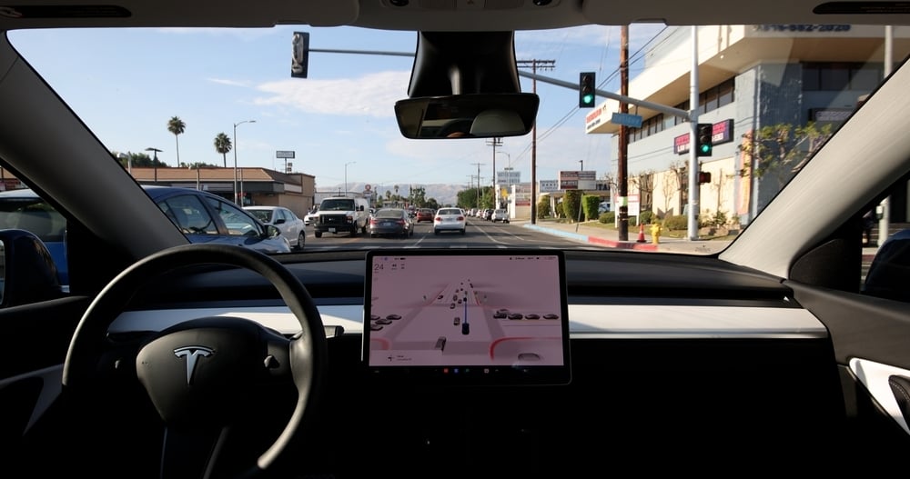 Tesla Is Betting on Smarter FSD Rather Than User Overrides, Says AI Chief Ashok Elluswamy— Calls Max Speed Control an ‘Anti Pattern’