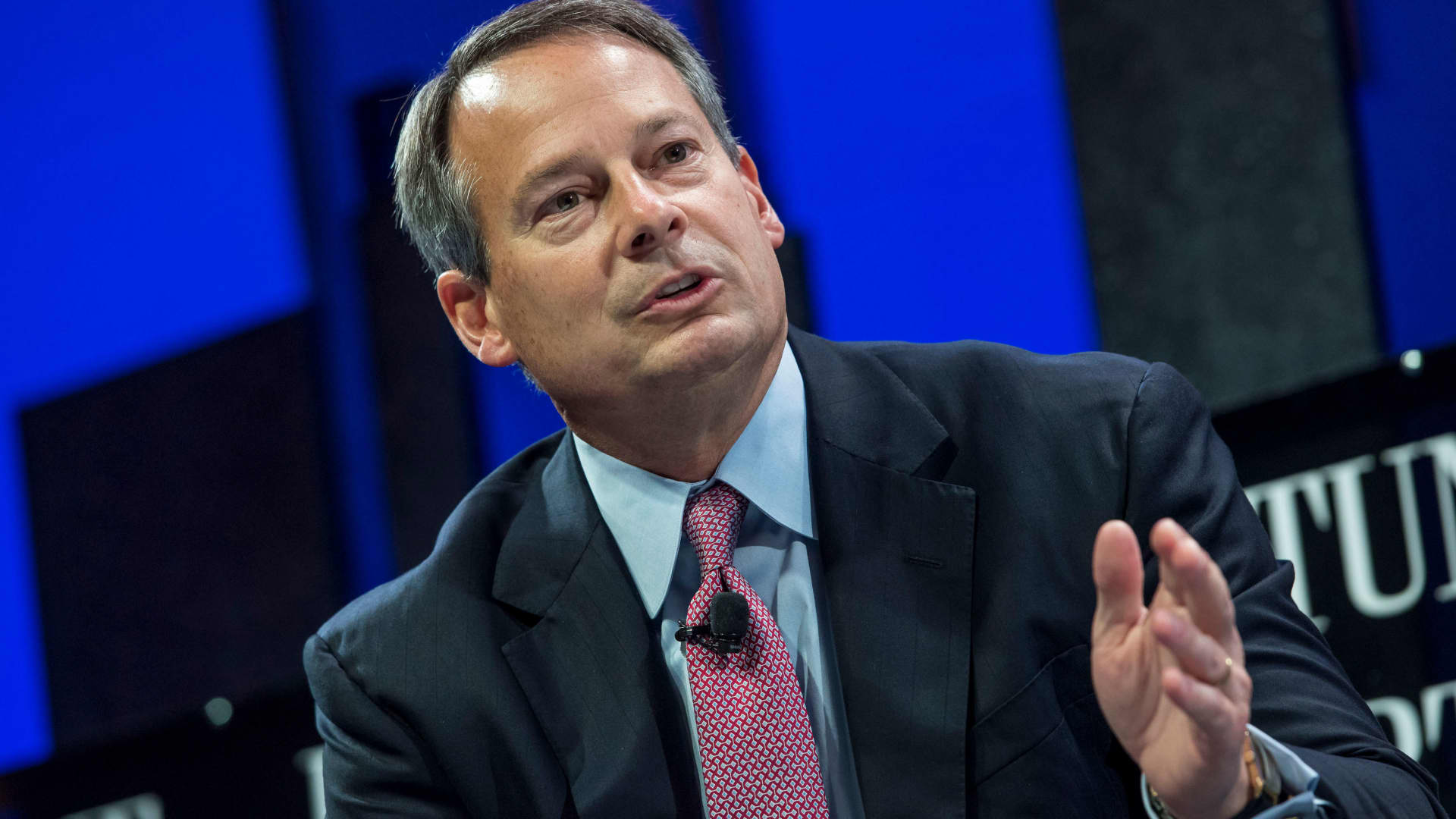 Insider report: The stocks with the biggest recent sales by executives include United Airlines, Charles Schwab and NXP Semiconductors