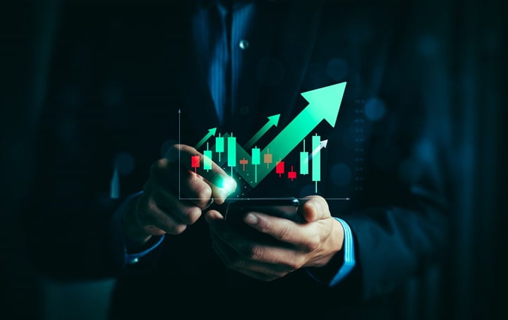 Dow Jones Futures: Market Hits Highs On Iran Hopes; Nvidia, Tesla Lead 5 Trillion-Dollar Stocks Near Buy Points