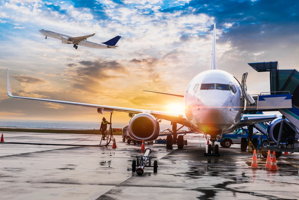 Honeywell Split Into 3 Companies. Here's Which One I'd Buy for the Aerospace Boom.