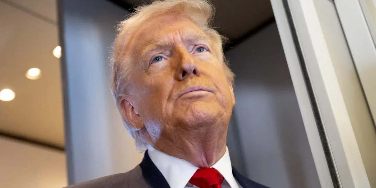 Investors Are Fleeing Private Credit. Trump Has Big Plans for It.