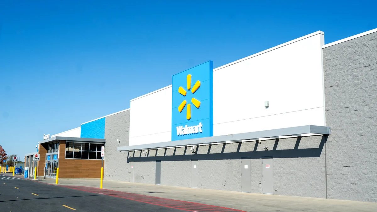 Why Walmart Keeps Trouncing Target