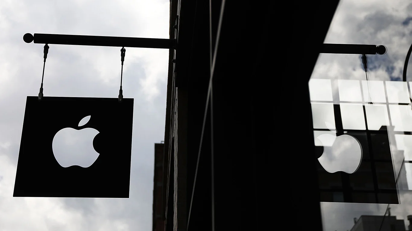 Forget Apple: This Unstoppable Digital Infrastructure Monopoly Is Begging to Be Bought Hand Over Fist Instead