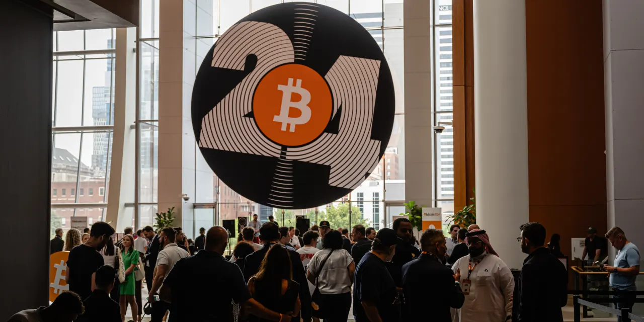 Bitcoin Drops on Double Whammy From $89M Security Breach and Strategy Sale