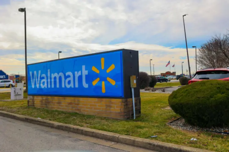 Walmart CFO enters stock trading plan for 40K shares