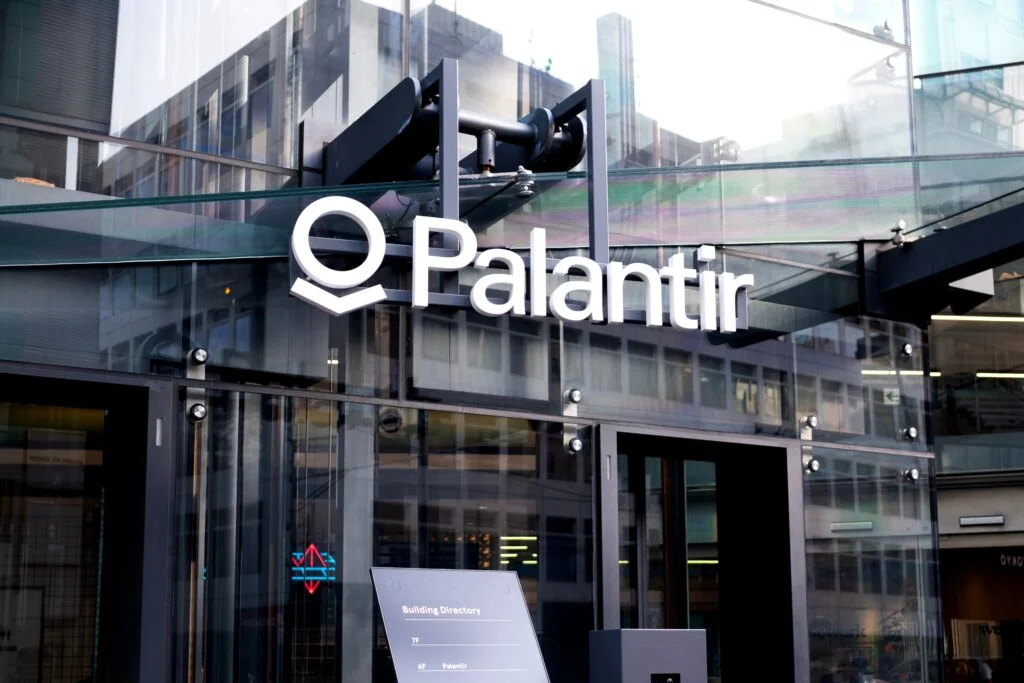 Palantir: The Only Cathie Wood Pick Among S&amp;P 500's Top Performers