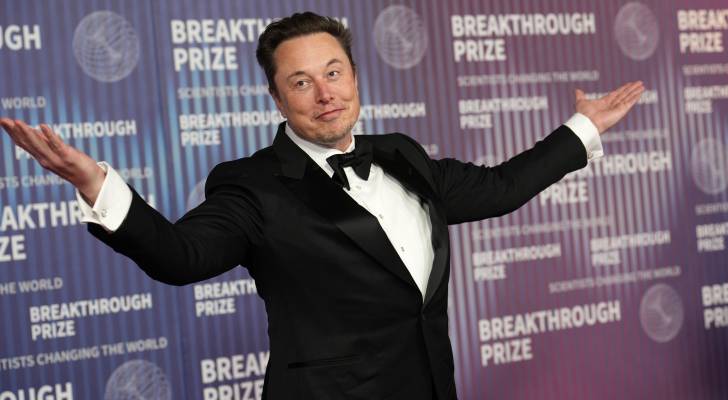 On X, Elon Musk posts 'true' in response to user claiming 'Meta can't be trusted' - Yahoo Finance