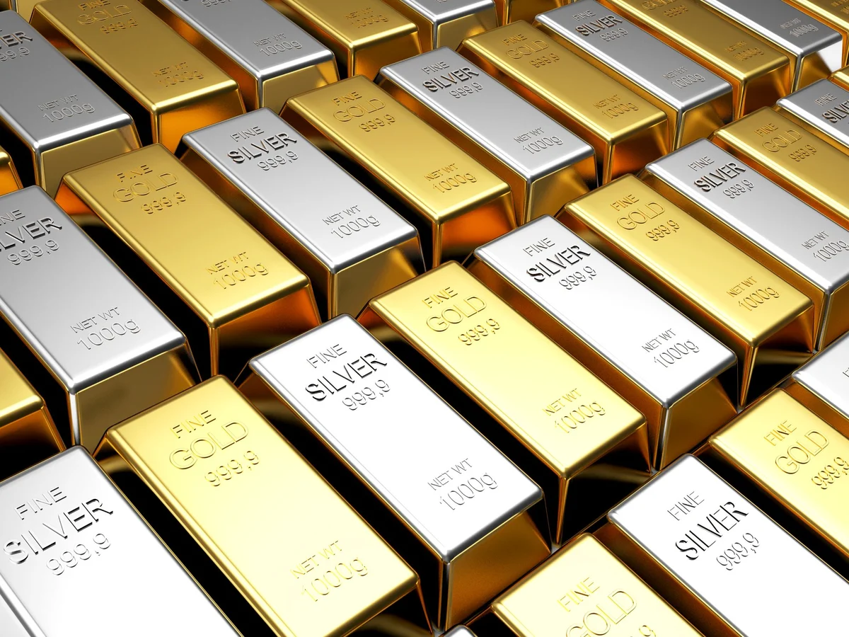Gold and Silver Prices Are Crashing. What's More Likely to Bounce Back?