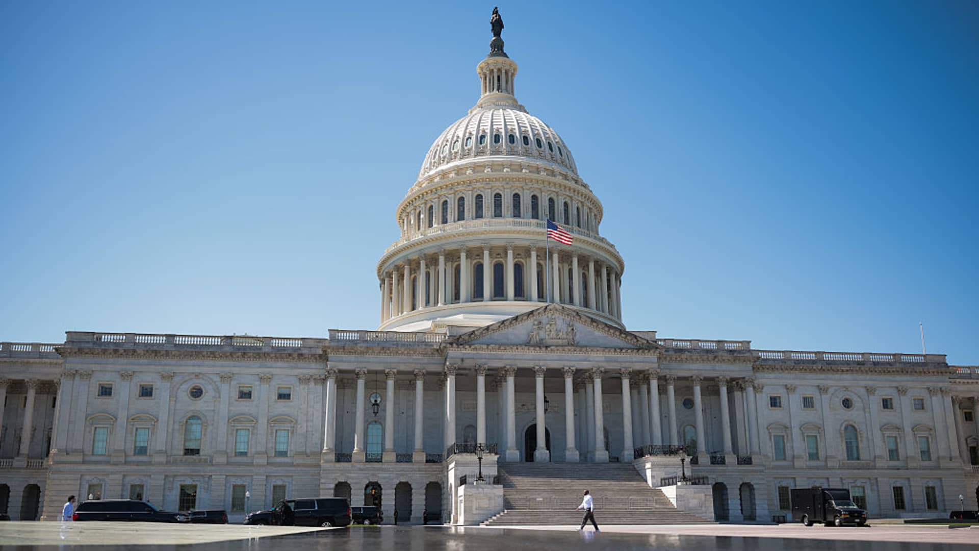 Why it appears Washington is becoming friendlier toward crypto ETFs under Trump