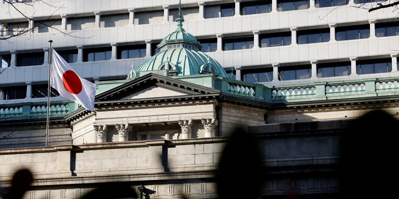 Yen Hits Six-Month High Against Dollar on BOJ Rate-Hike Bets