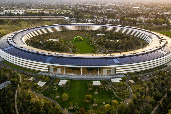 Apple Pushed Back Projects, Paused Hiring, Micromanaged Teams Amid Efforts To Rein In Costs And Avoid Mass Layoffs: Gurman