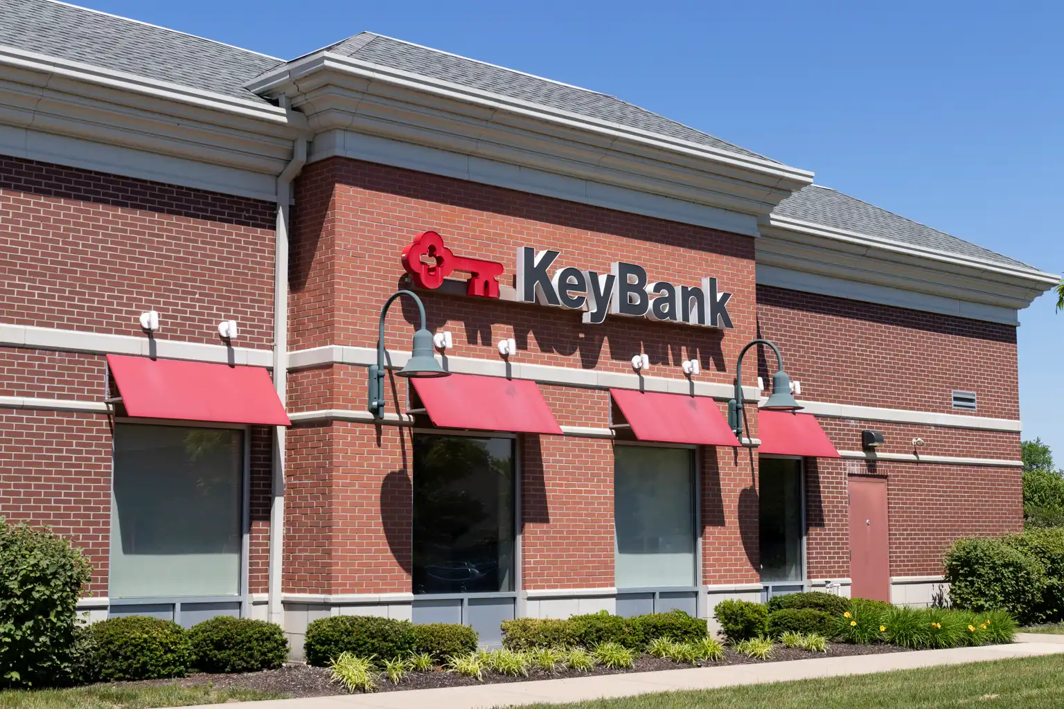 KeyCorp: A Solid 6% Yield For Income Investors - Seeking Alpha
