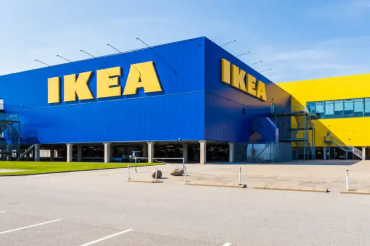 Retail stunner: IKEA picks Best Buy as its first U.S. partner