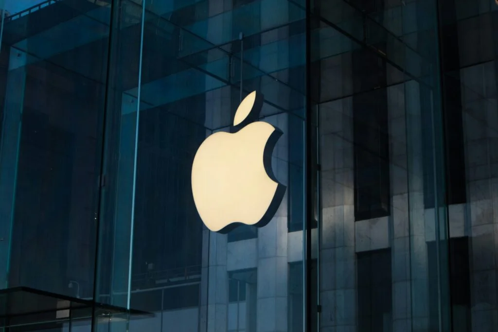 This Week In Appleverse: $3.8B Lawsuit, EU Directives, And Upcoming Products