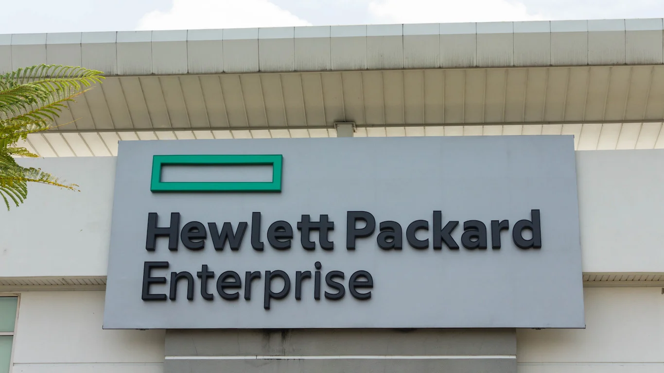 Hewlett Packard Enterprise Rockets 25%, Super Micro Computer Climbs 5% as AI Server Demand Lights Up Q2 Earnings