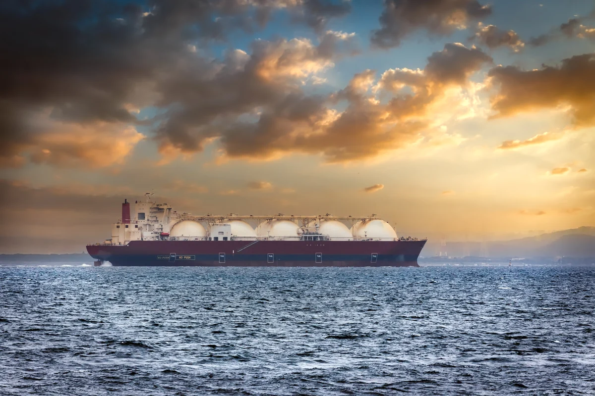 Iran's Attacks on Qatar's Energy Infrastructure Could Have Long-Term Impacts on the Energy Market. These 3 LNG Stocks Could Capitalize on the Opportunity.